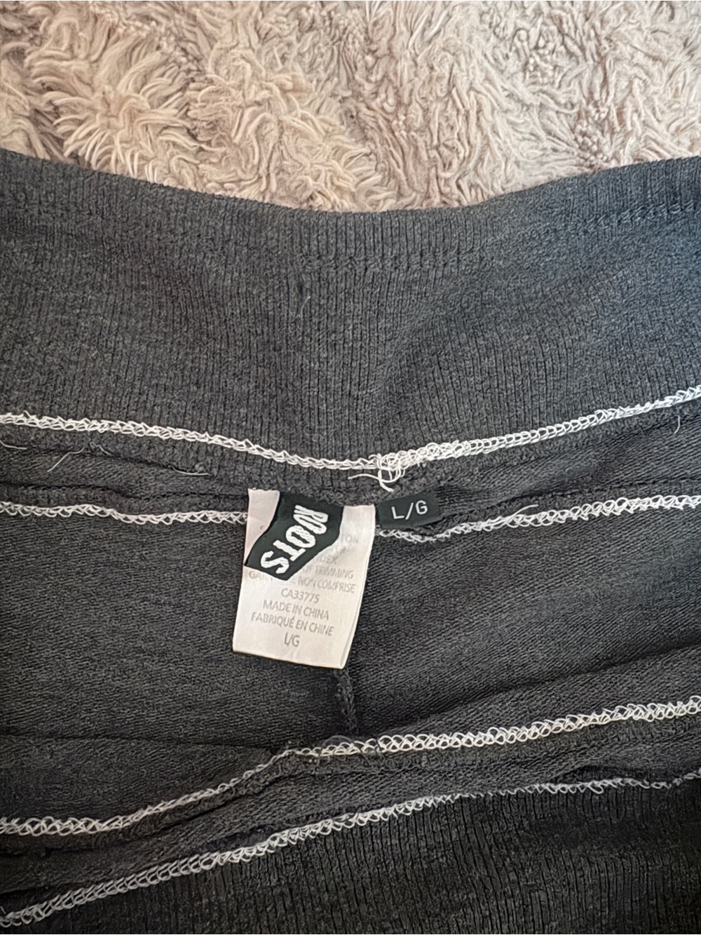 Vintage Roots Sweats - Picture 4 of 7